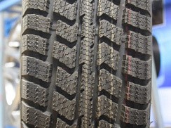 Фото Шина *16 195/75R16C Viatti Vettore Brina V-525 107/105R(Tub)