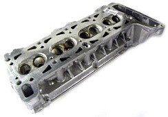 Фото (21214100301130) Головка блока цилиндров 21214,2123 голая ОАО "АВТОВАЗ"