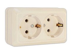 Фото Розетка 2-м о/у c/з "Олимп" 16А 220В сл.кость "UNIVersal" Б-О0128